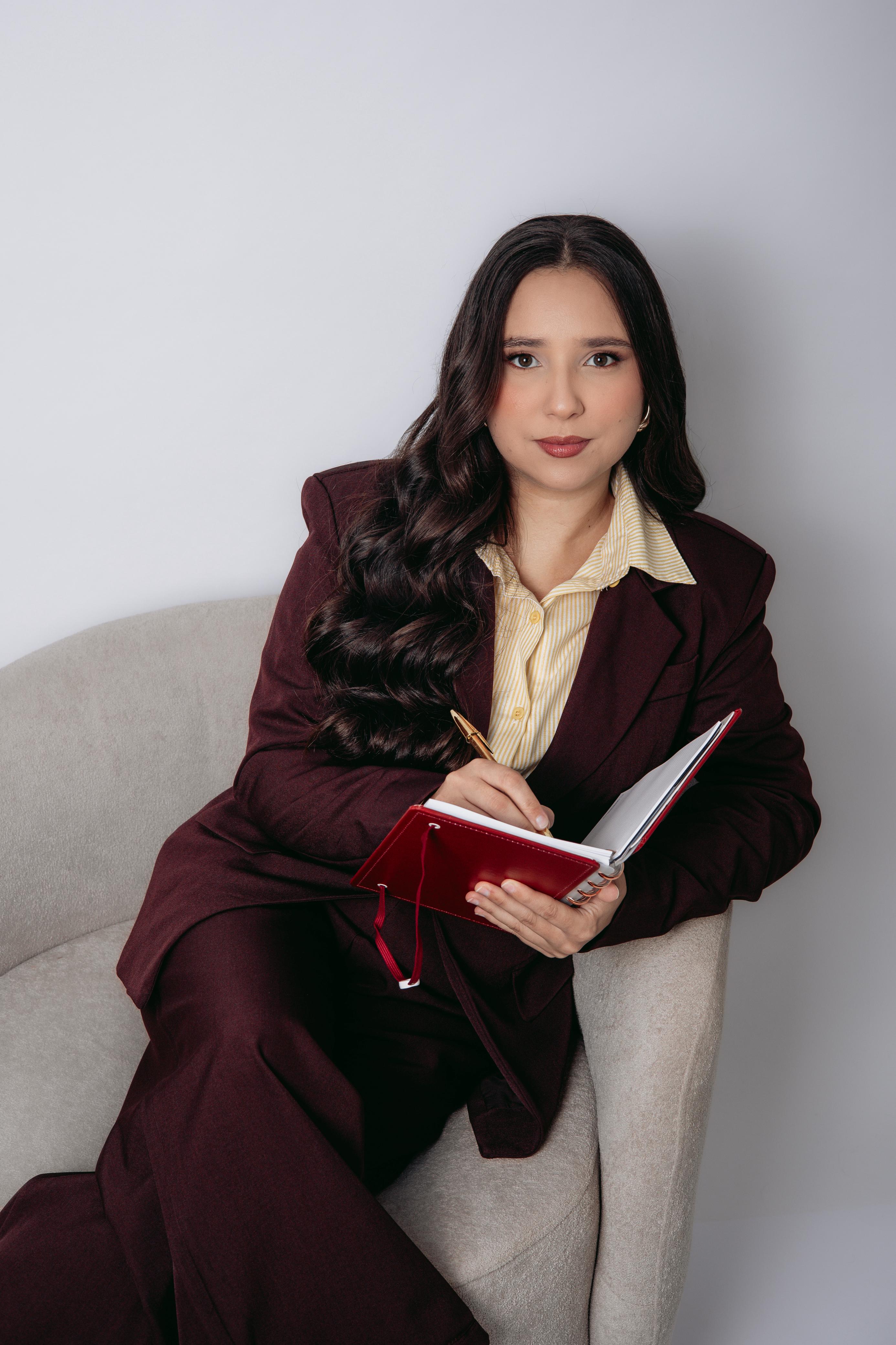 Fotografia oficial da Vanessa Reis - Psicanalista